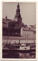 Tilsit, Stadt, Stadtkreis Tilsit Memelstraße Tilsit, Schiffe am Memel-Kai, Blick zur Deutschen Kirche Tilsit, Kai-Anlagen und Memelstr.