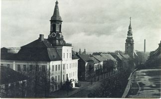 Tilsit, Stadt, Stadtkreis Tilsit  Tilsit,Stadt, Deutsche Straße mit Rathaus und Deutschordenskirche 