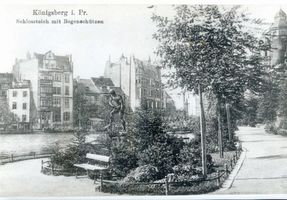 Königsberg (Pr.), Stadtkreis Königsberg  Königsberg (Pr.), Schlossteich mit Bogenschützen III Königsberg, Schloßteich