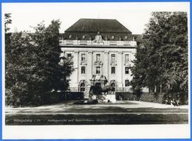 Königsberg (Pr.), Stadtkreis Königsberg Hansaring Königsberg (Pr.), Amtsgericht mit Auerochsen-Gruppe Königsberg, Hansaplatz und Umgebung
