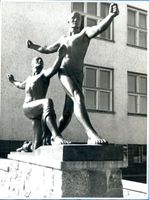 Königsberg (Pr.), Stadtkreis Königsberg  Königsberg, Denkmal an der Handelshochschule IV Königsberg, Schulen