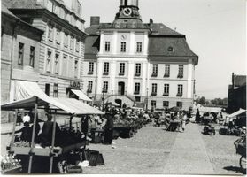 Tilsit, Stadt, Stadtkreis Tilsit  Tilsit,Stadt, Markt auf dem Schenkendorfplatz X Tilsit, Schenkendorfplatz