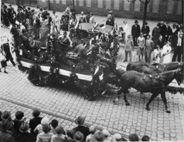 Tilsit, Stadt, Stadtkreis Tilsit  Tilsit, Umzug am 1. Mai 1933 (??) Wagen der Schlosser (??)-Innung Tilsit, Veranstaltungen, Feste