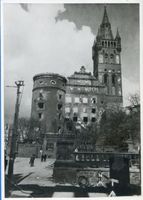 Königsberg (Pr.), Stadtkreis Königsberg  Königsberg (Pr.), Schloß nach der Zerstörung, Südseite VII Königsberg, Zweiter Weltkrieg und das Ende