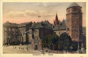 Königsberg (Pr.), Stadtkreis Königsberg  Königsberg (Pr.), Schloß (Ostseite) mit Hauptwache II Königsberg, Schloß