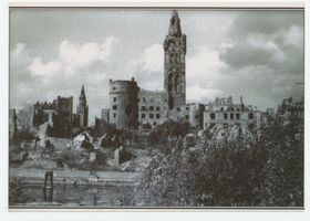 Königsberg (Pr.), Stadtkreis Königsberg  Königsberg, Blick auf das Schloß vor seiner Sprengung Königsberg, Zweiter Weltkrieg und das Ende