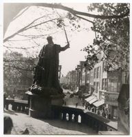 Königsberg (Pr.), Stadtkreis Königsberg  Königsberg, Kaiser Wilhelm Denkmal mit Blick in die Kantstraße II Königsberg, Kaiser Wilhelm Denkmal