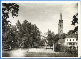 Gumbinnen, Stadt, Kreis Gumbinnen Kirchenplatz Gumbinnen, Flußpartie mit Altstädtischer Kirche II 
