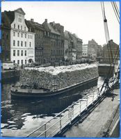 Königsberg (Pr.), Stadtkreis Königsberg  Königsberg (Pr.), Hafen, Schiff mit Baumstämmen beladen Königsberg, Pregel