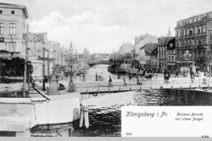 Königsberg (Pr.), Stadtkreis Königsberg Kneiph. Langgasse Königsberg, Krämerbrücke mit altem Pregel Königsberg, Pregel