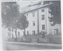 Königsberg (Pr.), Stadtkreis Königsberg Robertstraße (nach 1933 - Baczkostraße) 5-7 Königsberg,Mittelhufen, Robertstraße (nach 1933 - Baczkostraße) 5 und 7 , Wohnhaus Königsberg, Stadtteil Mittelhufen