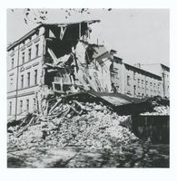 Tilsit, Stadt, Stadtkreis Tilsit  Tilsit, nach Bombenangriff zerstörtes Wohnhaus in der Stadt I Wo?? 