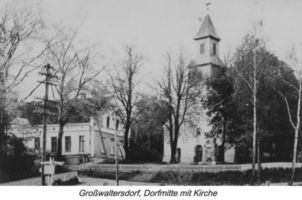Großwaltersdorf, Kreis Gumbinnen  Walterkehmen, Kriegerdenkmal und Kirche II 